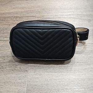 Steve Madden $48 black fashion belt bag XL